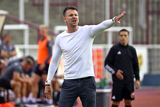 Holoubek chválil defenzivu a vyhlíží posily do útoku: Millu jsme předržovat nechtěli