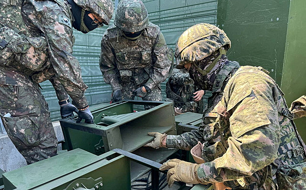 Soul chce zmírnit napětí. U hranic s KLDR odstranil ampliony s propagandou