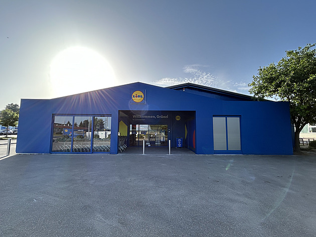Lidl v Německu otevřel první prodejnu s vlastními značkami. Potraviny nenabízí