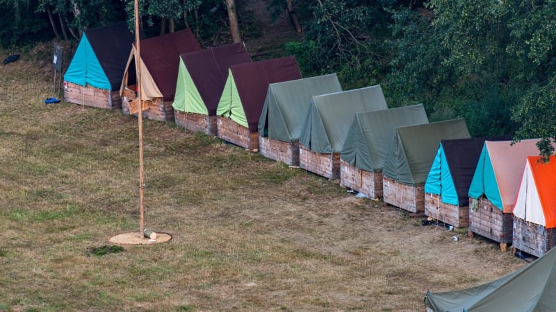 Zásah na táboře u Prostějova: Děti při hře našly balíček podobný trhavině. Šlo o plastelínu