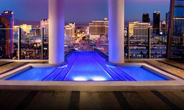 Město hříchu má problém. Méně turistů znamená pro zaměstnance menší dýška