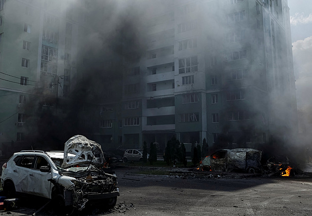 Nejhorší útok od začátku války, řekl starosta Lozova. Mezi zraněnými jsou i děti