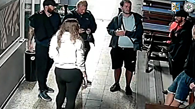 Lupiči přepadli posádku auta v Ostravě, policie hledá pravděpodobné svědky