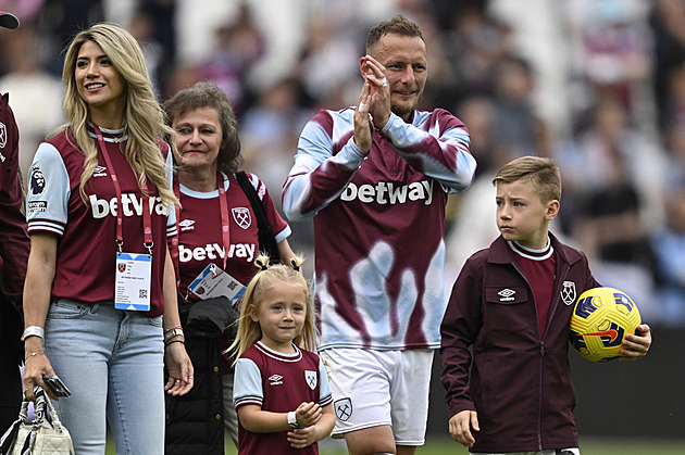 Fotbalové přestupy ONLINE: Slavia získala mladíka z Leverkusenu, Coufal do Hoffenheimu