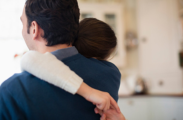 Dceru smí vídat jen hodinu týdně, teď dal Ústavní soud cizinci naději