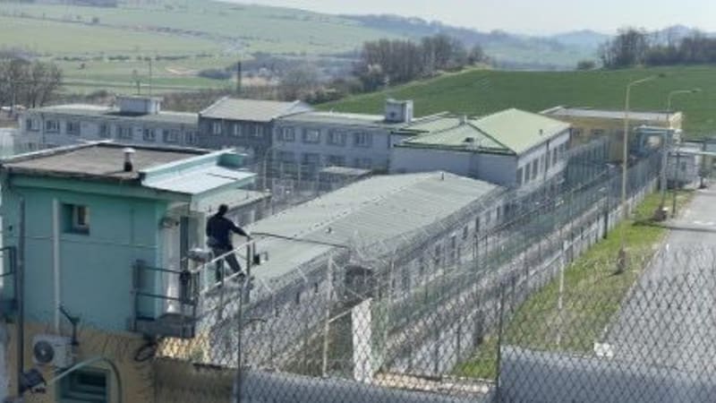 Oběti bil kladivem a ubodal šroubovákem. Nejdéle vězněný Čech chce na svobodu