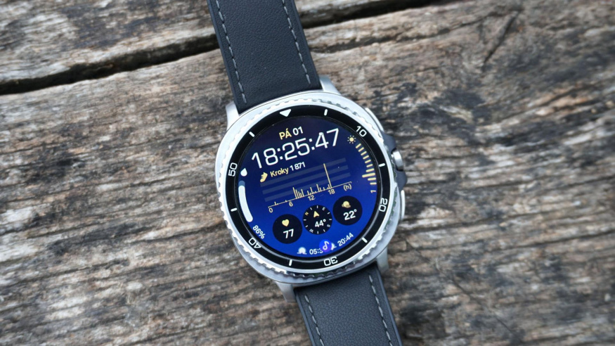 Recenze Samsung Galaxy Watch 8 Classic: otočná luneta je zpět