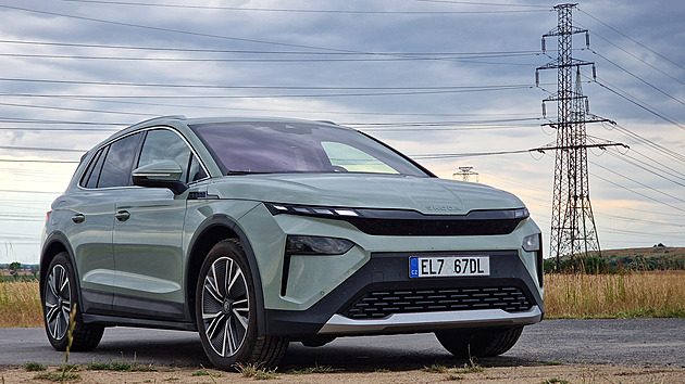 Pedál na podlaze. Jaká je spotřeba elektrické škodovky na německé dálnici?