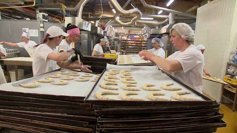 Zemřel Miroslav Merhaut. Založil proslulou síť pekáren, pobočky má téměř po celém Česku