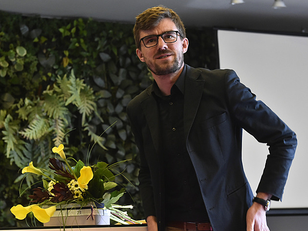 Janek Rubeš ukázal „turistickou past“ v centru Prahy. Teď ho čeká soud