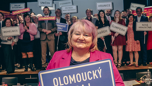 Je to neomluvitelné. Poslankyně STAN vysvětluje, proč chce rezignaci Decroix