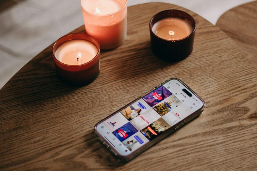 Na tohle se čekalo 15 let! Instagram konečně umí repostovat příspěvky a přidává vychytávku navíc