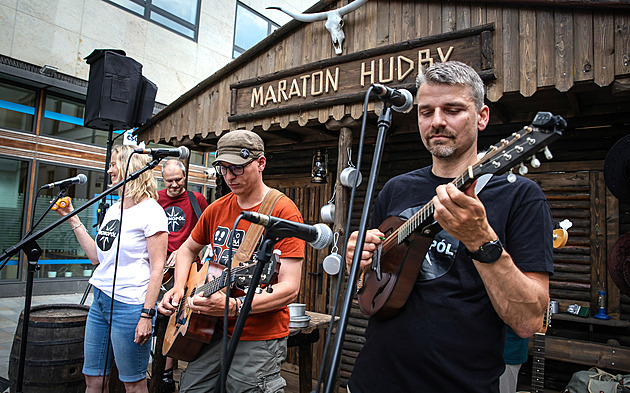 Maraton hudby rozproudí Brno, na náměstí Svobody vzplane táborák
