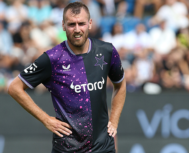 Zavrženíhodný čin, řekl šéf komise. Chorý si nezahraje šest zápasů, ale derby stihne