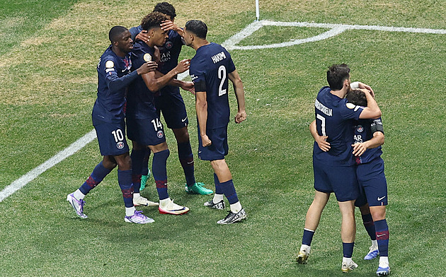 Devět hráčů z PSG, Messi i Ronaldo opět chybí. Jak vypadá nominace na Zlatý míč