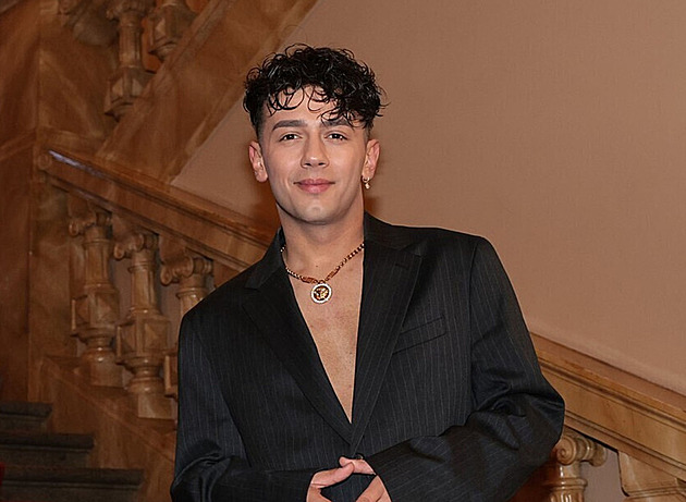 TRENDY V KLIPECH: Jan Bendig udělal mix slaďáků a přizval k němu Bohdalovou