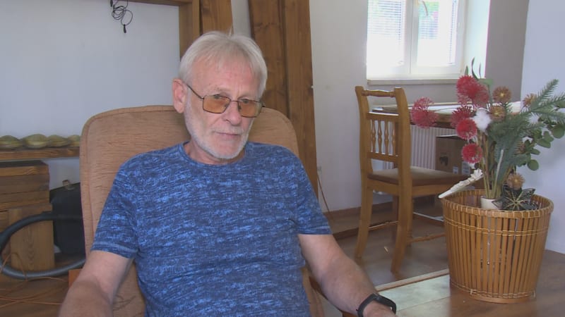 Co když mi ho zabijí? Zoufalý otec prosí o pomoc, syn je kvůli drogám v egyptském vězení