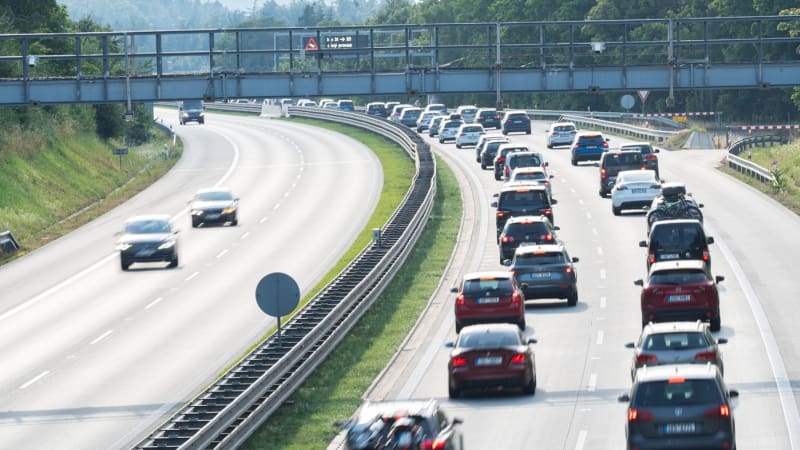 Šmejdi na dálničních známkách vydělávají v Česku i za hranicemi. Podívejte se, jak nenaletět