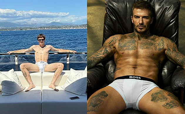 Mladý Beckham paroduje otce v těsných plavkách za tisíce. Bratr ho vtipně setřel