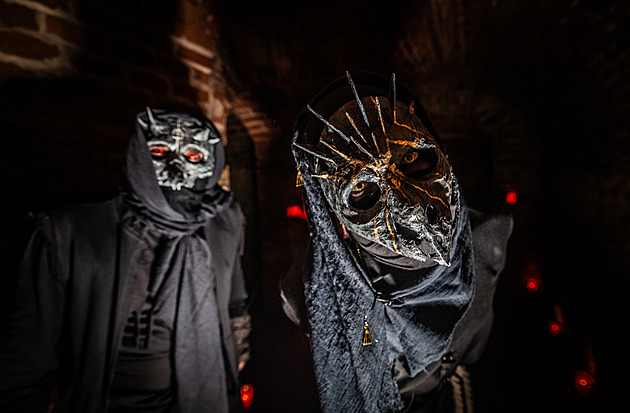 Nejstrašidelnější atrakce Brutal Assaultu. Na Jámu zkázy se stojí fronty