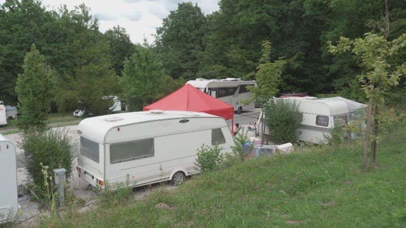 Češi se zbláznili do karavanů, je jich stále víc. Majitelé však často tápou v pravidlech