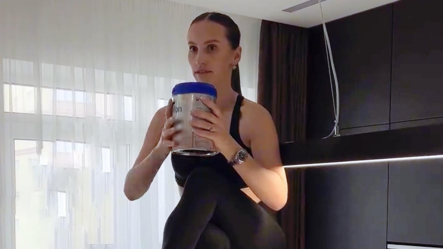 Ruská influencerka si zlomila páteř, plnila nebezpečnou výzvu z TikToku