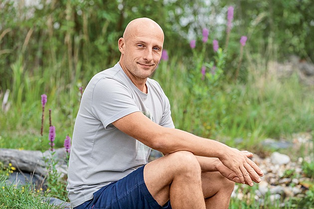 Sloni se v říji mění v monstra. Pračlověk jim totiž vybil alfa samce, líčí biolog Jirků