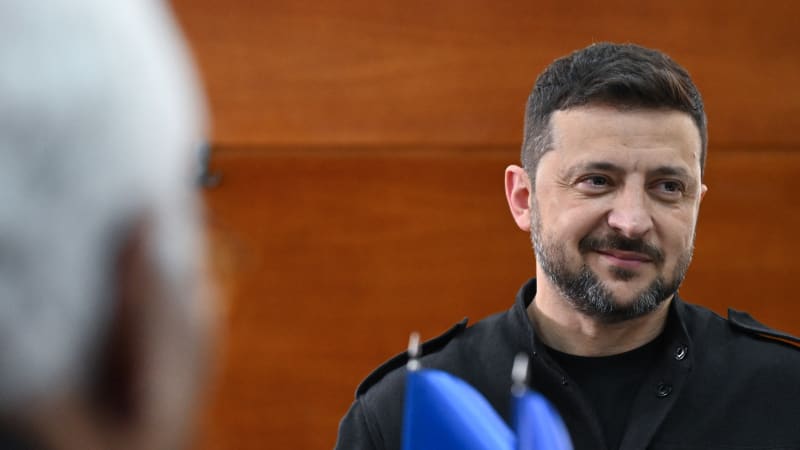 Zúčastní se schůzky Trumpa s Putinem i Zelenskyj? Bílý dům o tom má uvažovat 