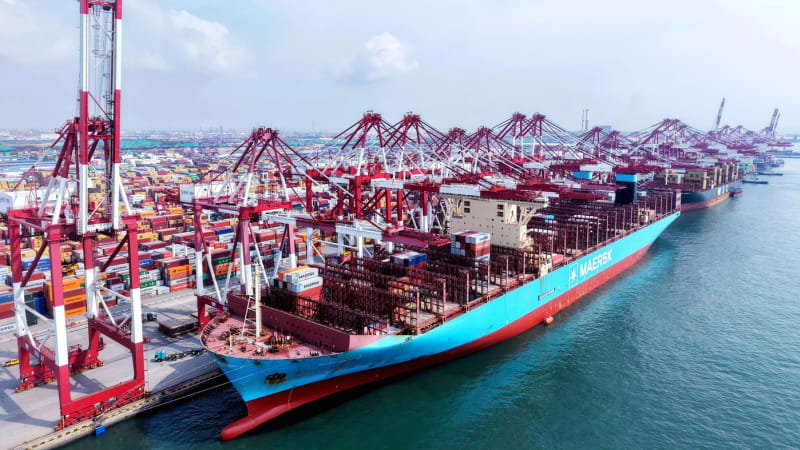 Z Číny až k vašim dveřím: Zjistěte, jak funguje dechberoucí logistická operace