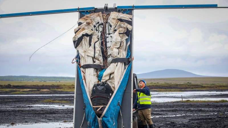 V Irsku vyrábějí energii obrovští draci. Podívejte se, jak se připravují ke vzletu