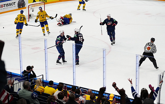 Úchvatná i zničující hra ve třech proti třem. Nenastal v hokeji čas na další změnu?