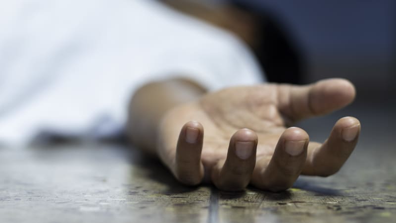 Tragédie v Chorvatsku: Muž zemřel po útoku dvou opilých Poláků. „Vrazi,“ napsal kdosi na dům