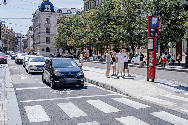 Risk se Staroměstskou. Město rozšířilo ostrůvek, ač dosud nezklidnilo centrum