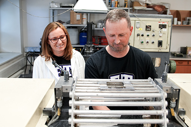 Vědci zlínské univerzity vyvíjejí speciální materiál pro jaderné elektrárny