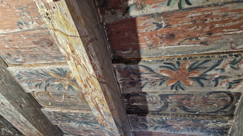 Při opravě domu v Brně čekalo na restaurátory překvapení. Objevili výzdobu ze 17. století