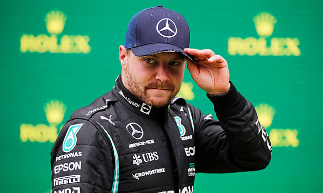 Námluvy v F1: klidný Mercedes, dilema v Red Bullu. Ukáže Cadillac na zkušené duo?