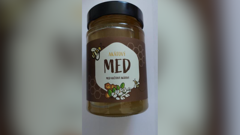 Pozor na falšovaný med. Inspektoři v Česku objevili výrobek ze Srbska, který nesplňuje normy 