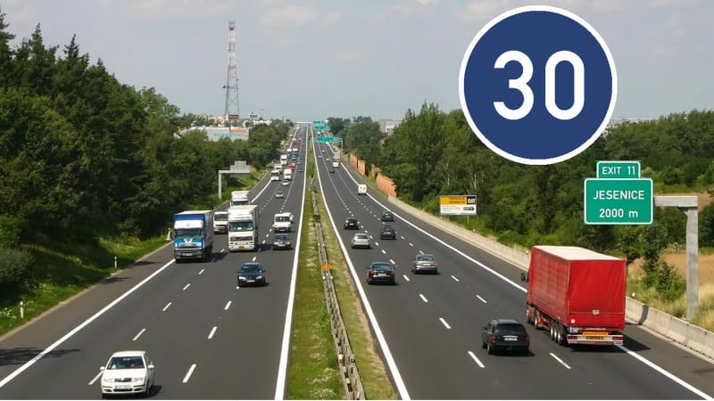 Řidiči si modré dopravní značky často pletou. Zbytečně jim pak hrozí nemalé pokuty