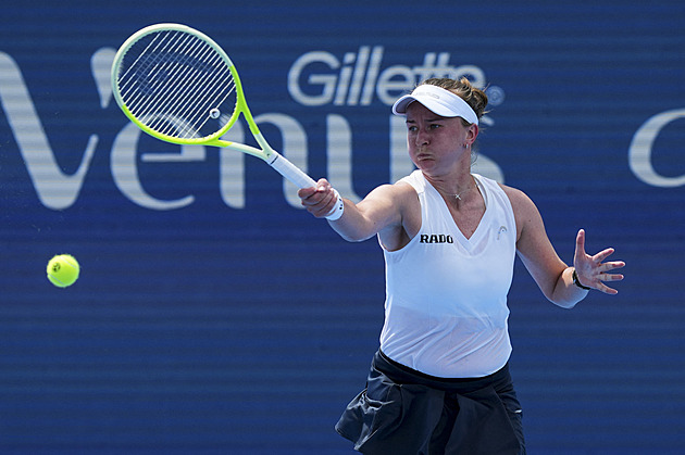 Krejčíková a Lehečka si v Cincinnati zahrají osmifinále. Menšík vzdal, končí i Muchová