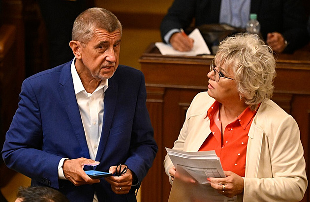 Nepřijatelné, zuří Babiš kvůli chování Balaštíkové. Škrtne ji z kandidátky