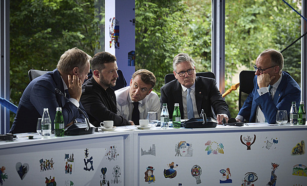 Zelenskyj míří do Berlína, zúčastní se videohovoru západních lídrů s Trumpem