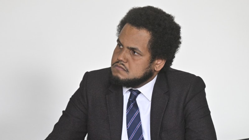 Další znásilnění ze strany Feriho? Policie ukončila vyšetřování, exposlanec nahlédne do spisu