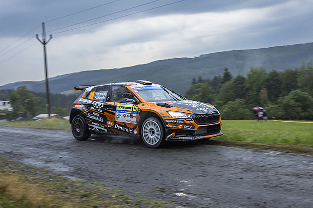 OBRAZEM: Půl století závodních ikon na Barum Rally Zlín