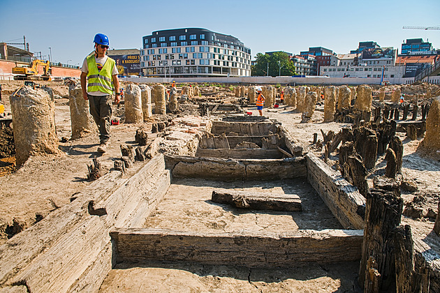Po základech továrny našli archeologové pod Teskem v Brně i pozůstatky mlýna